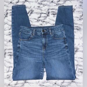 American Eagle Hi-Rise Jegging